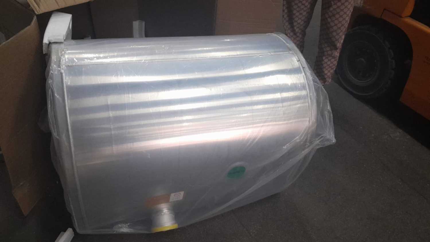 A fuel tank from an aluminum alloy of type D (400 liters)