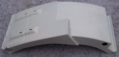 Крыло правое (брызговик) белый F3000